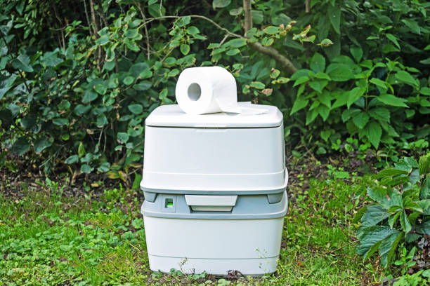 Best Portable restroom trailer rental  in Running Springs, CA